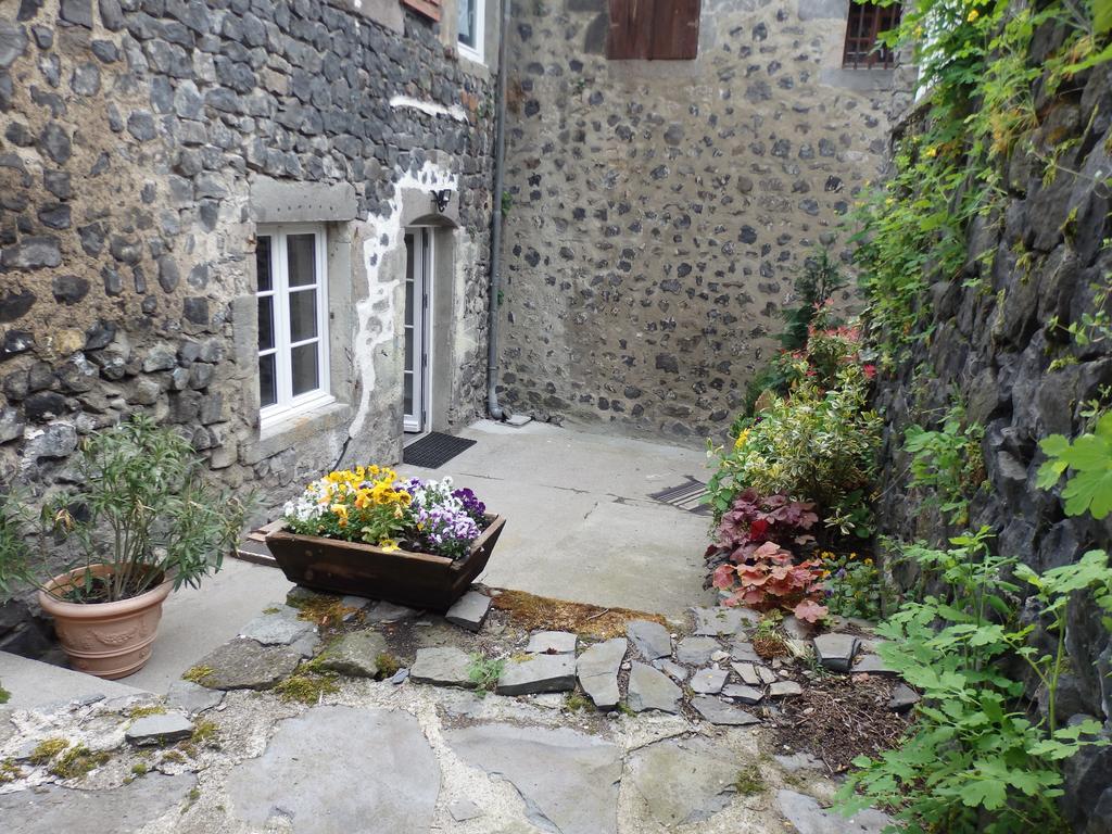 La Maison De Béatrice Murat  Exterior foto